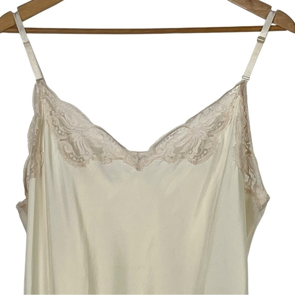 Vintage Wondermaid Non-Cling Beige Neutral Lace-Trimmed Slip Dress Size 42 - Picture 3 of 13